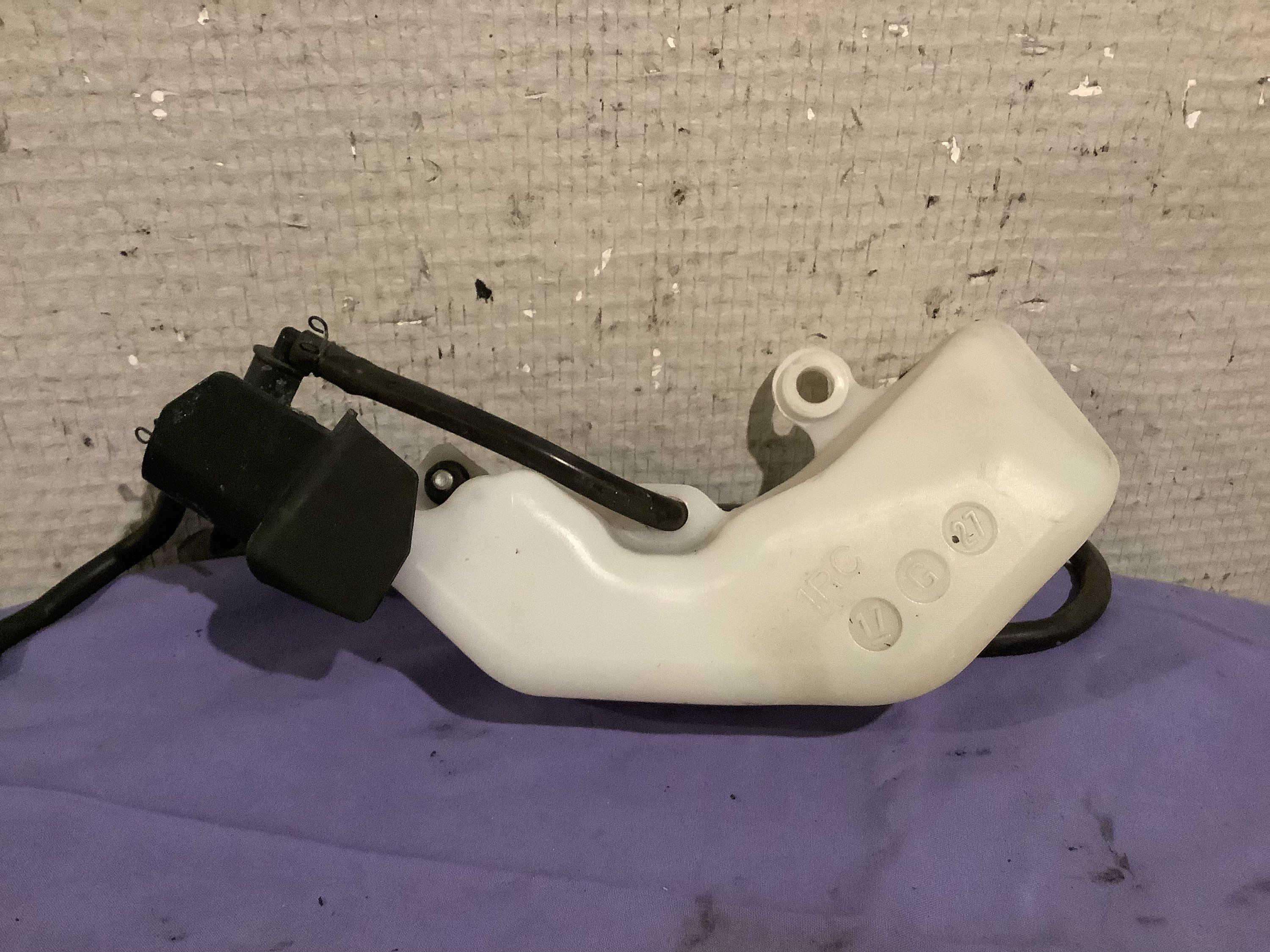 Vase d’expansion YAMAHA MT09 RN43