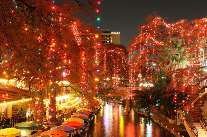 The Results are IN: Top 10 Best Christmas Lights in Texas!