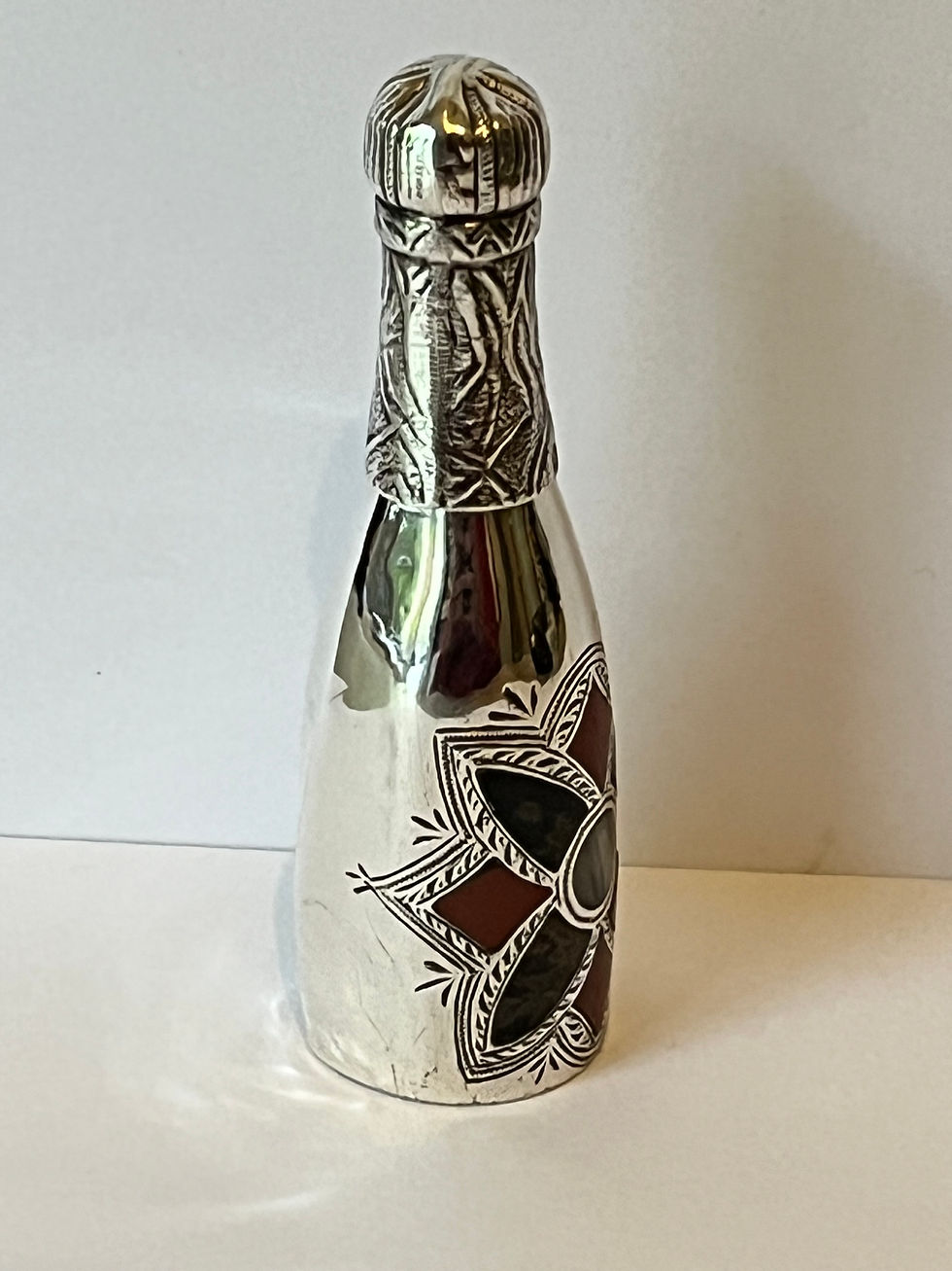 Thumbnail: A Very Rare Victorian Novelty Sterling Silver & Hardstone Champagne Scent Bottle