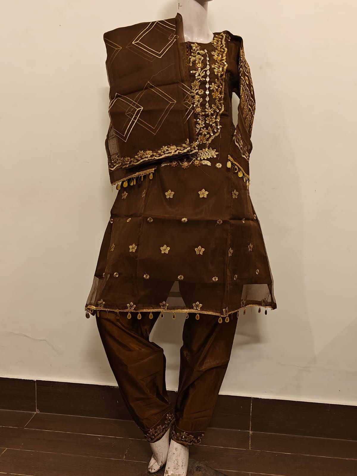 Embroidery Tila, Moti / Beats Shisha Medium 3PC 1613