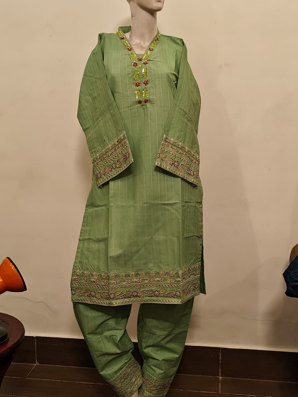 Winter Collection Doria Cotton Embroidery 2PC 1511