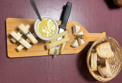 Planche de fromages jurassiens du louss'BarP