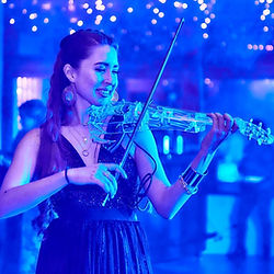 Violinista para Bodas - Maya y Riv Shows y eventos