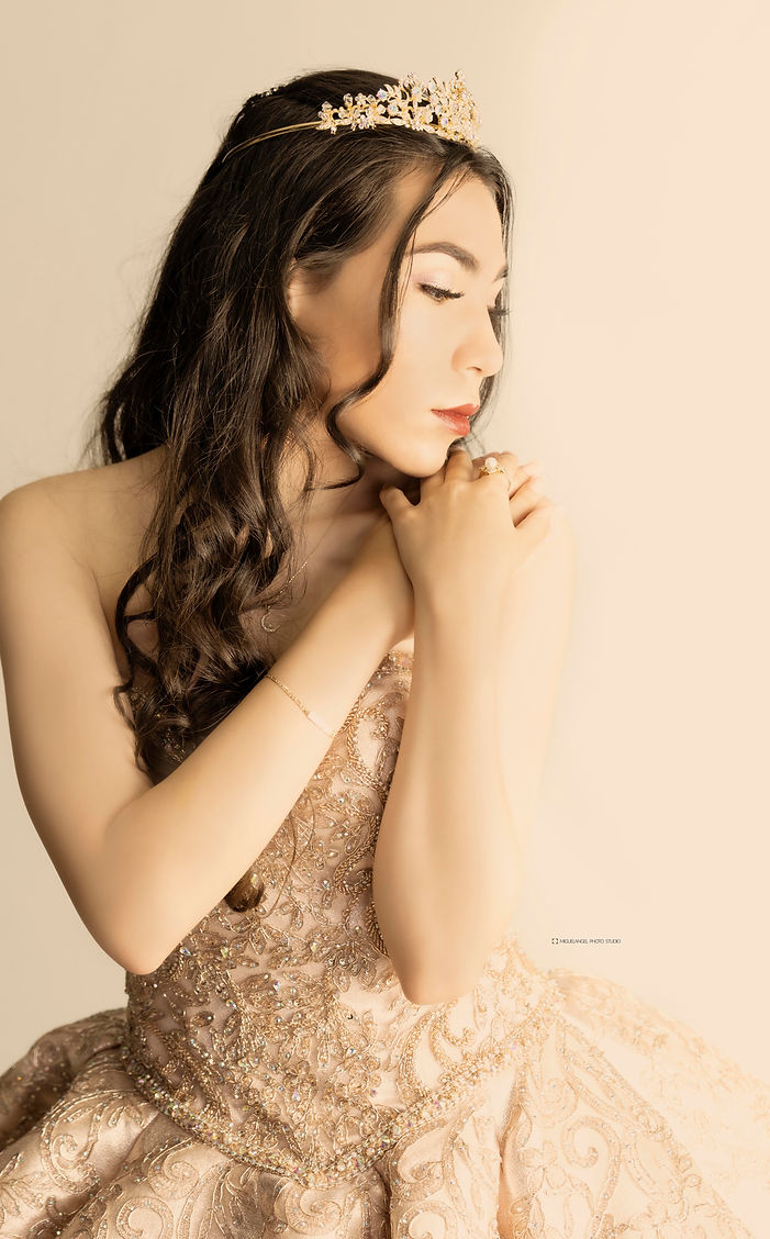 quinceanera photography, fine art studio portrait