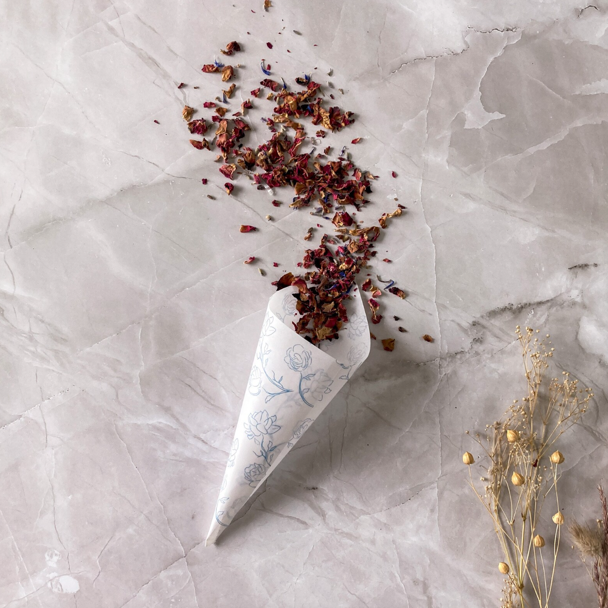 Palermo confetti cones