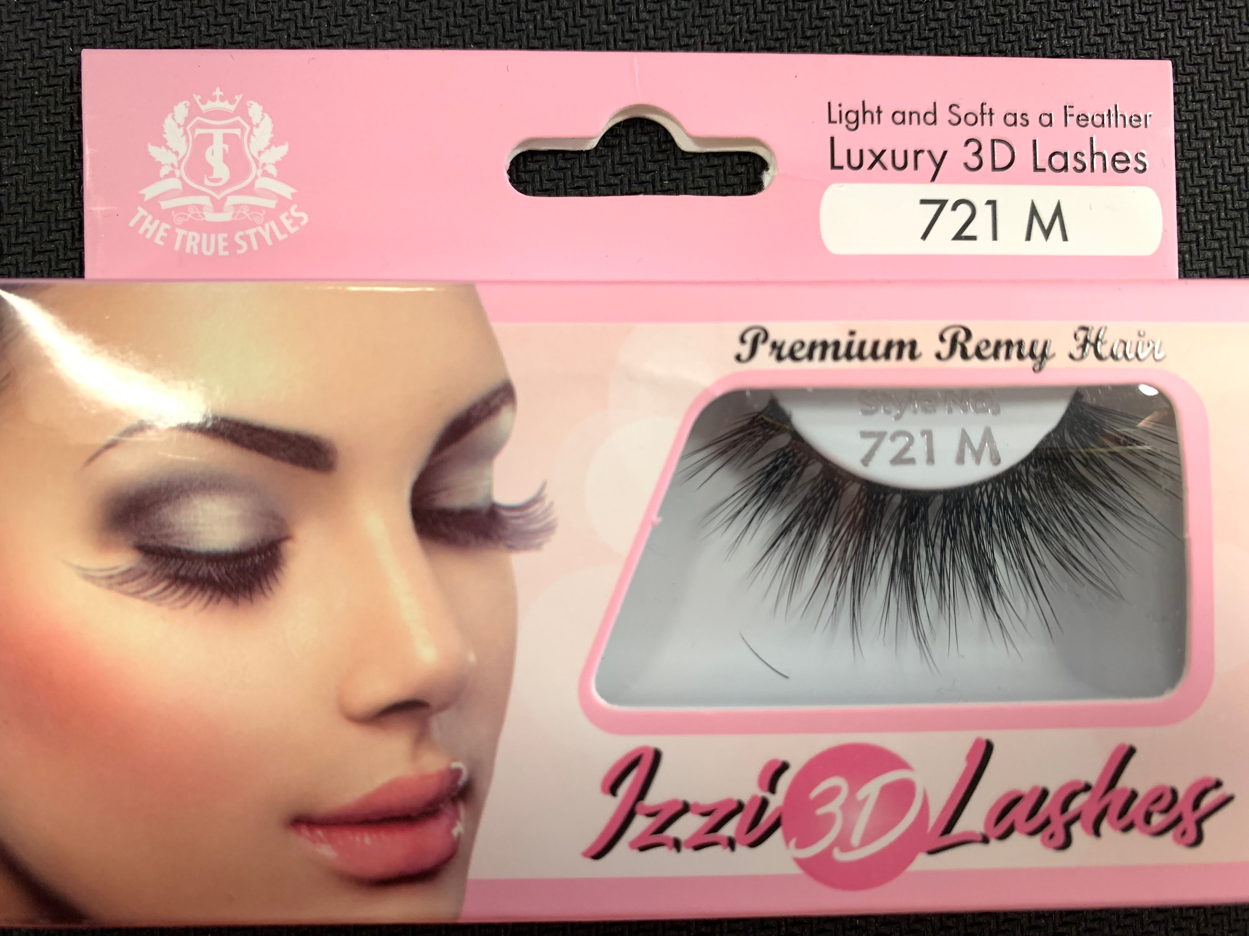 721 IZZI 3D LASHES