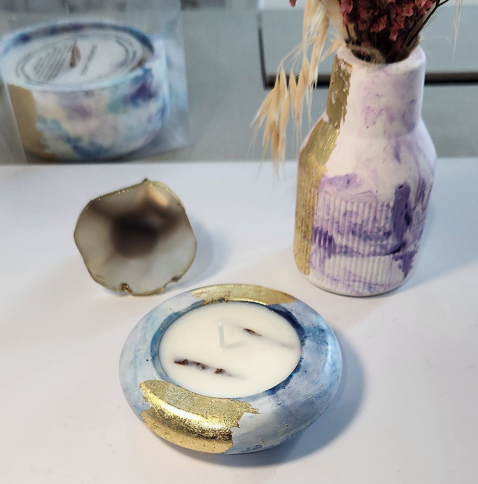 Thumbnail: Spa vibes Scented soy wax candle