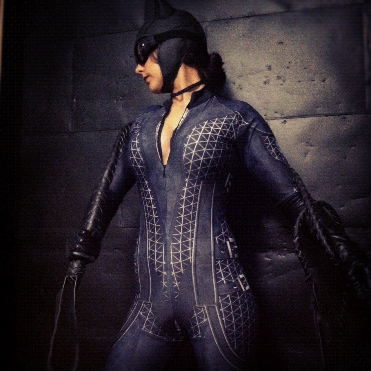 Lyndsay recommends best of Catwoman arkham city cosplay Young blond in bondage