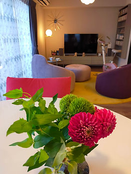 dainingtable.jpg