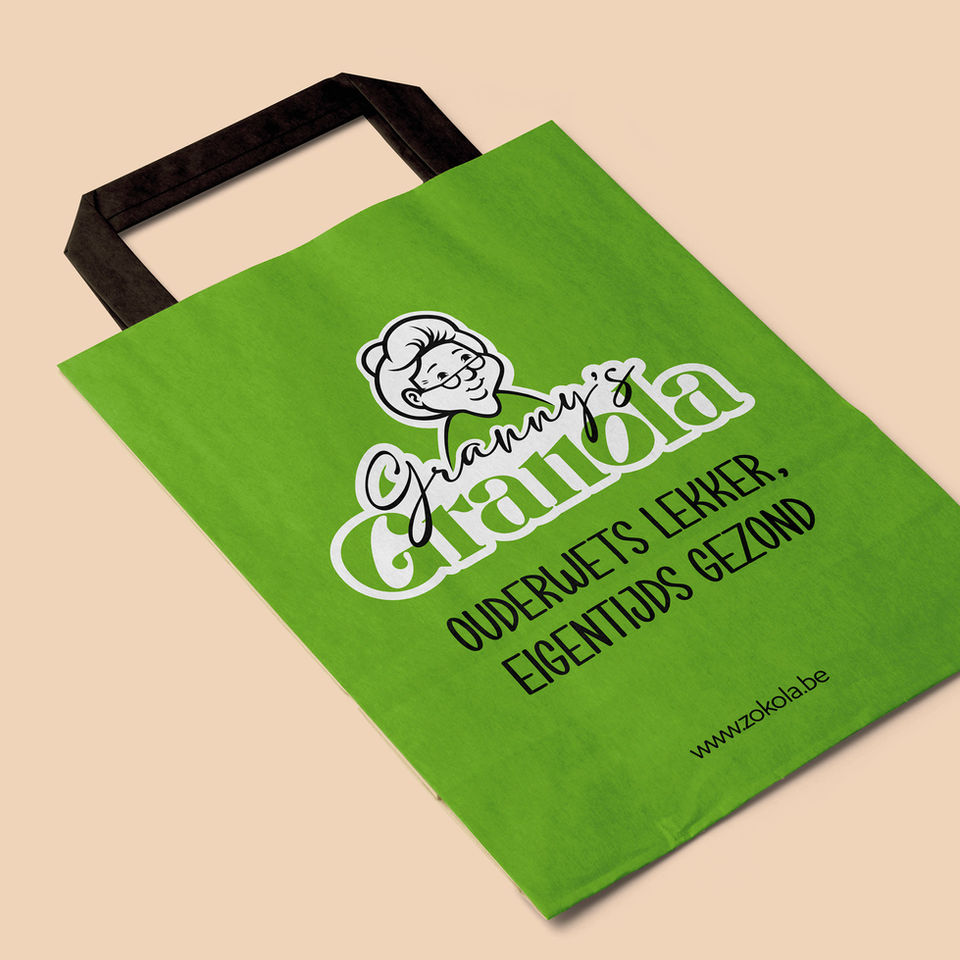 Zokola - Granny's Zokola - Zokola - Granny's Zokola - logo, huisstijl, branding - draagtassen - papieren zakken