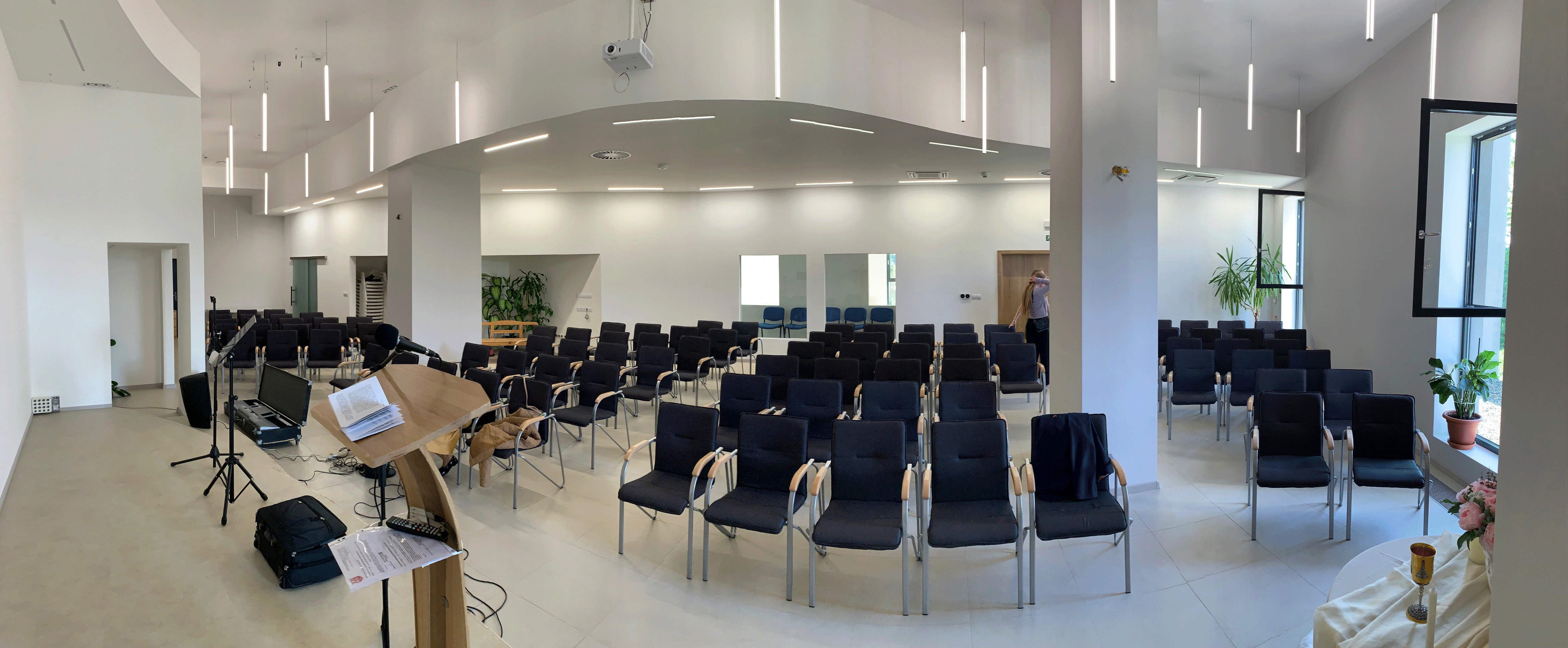 21CenturyChurchNewBuilding.gif