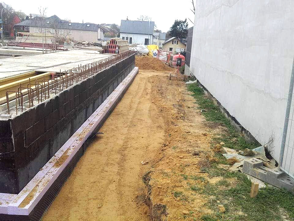 chantier en cours de rosa neves construction