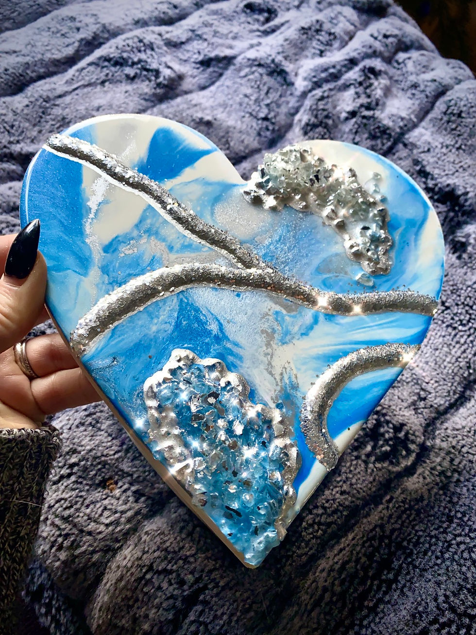Free Standing Hearts - Blue & Silver Marble