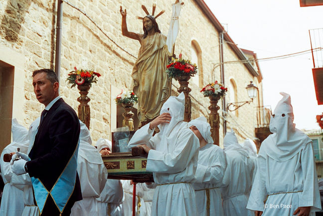 Santoni, Easter Monday Sicily