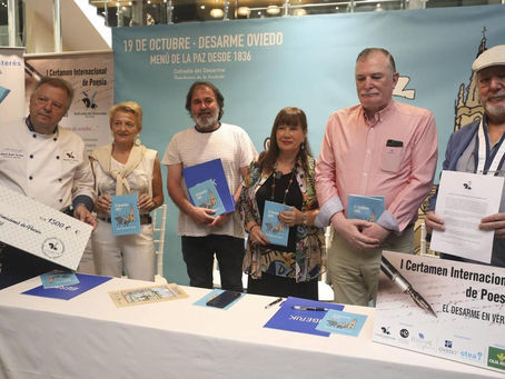 Premio a un poema que pide a la RAE que admita la "acepción ovetense" de Desarme