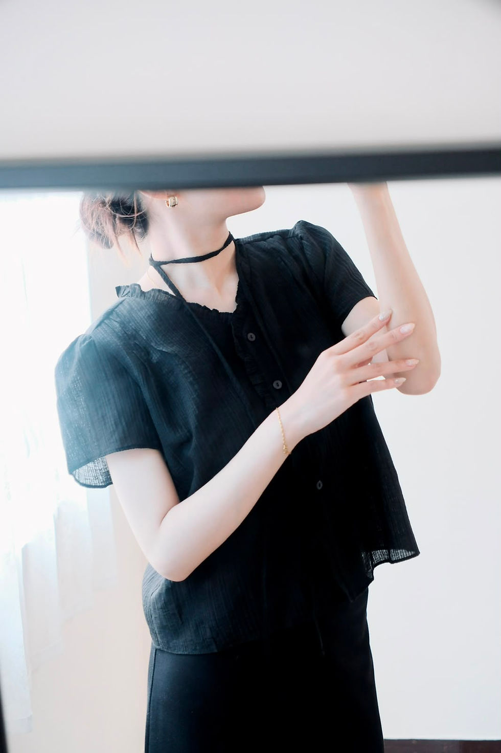 縮圖：Lake pattern black ruffle blouse set