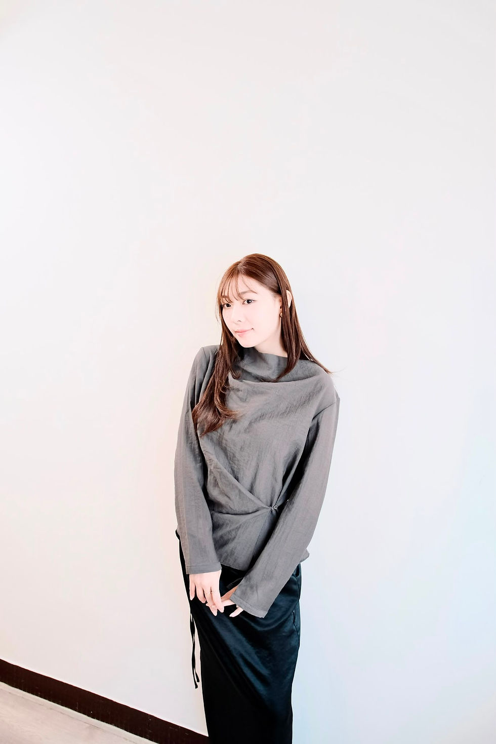 縮圖：Irene dark sheer blouse
