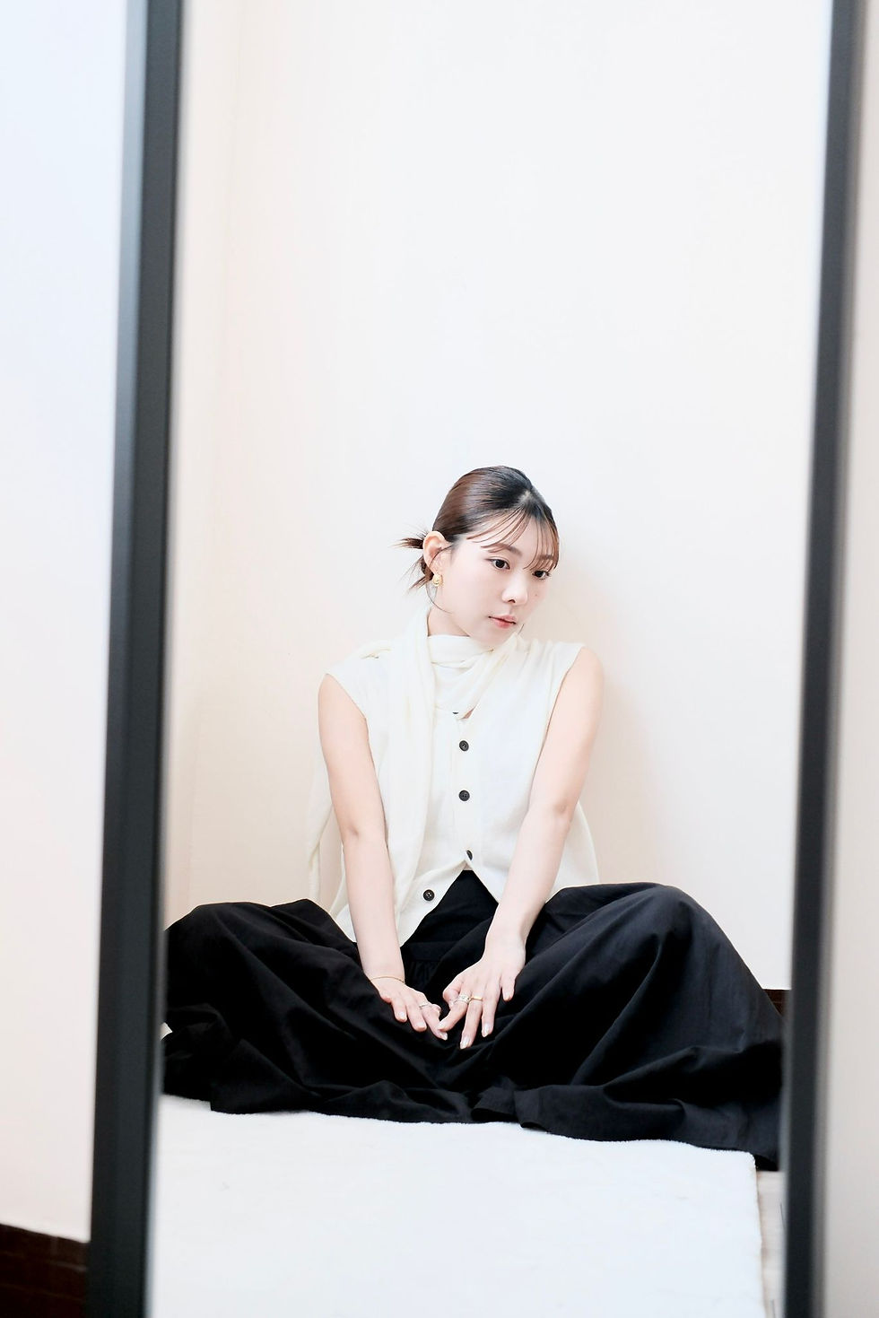 縮圖：2ways milky button scarf vest 