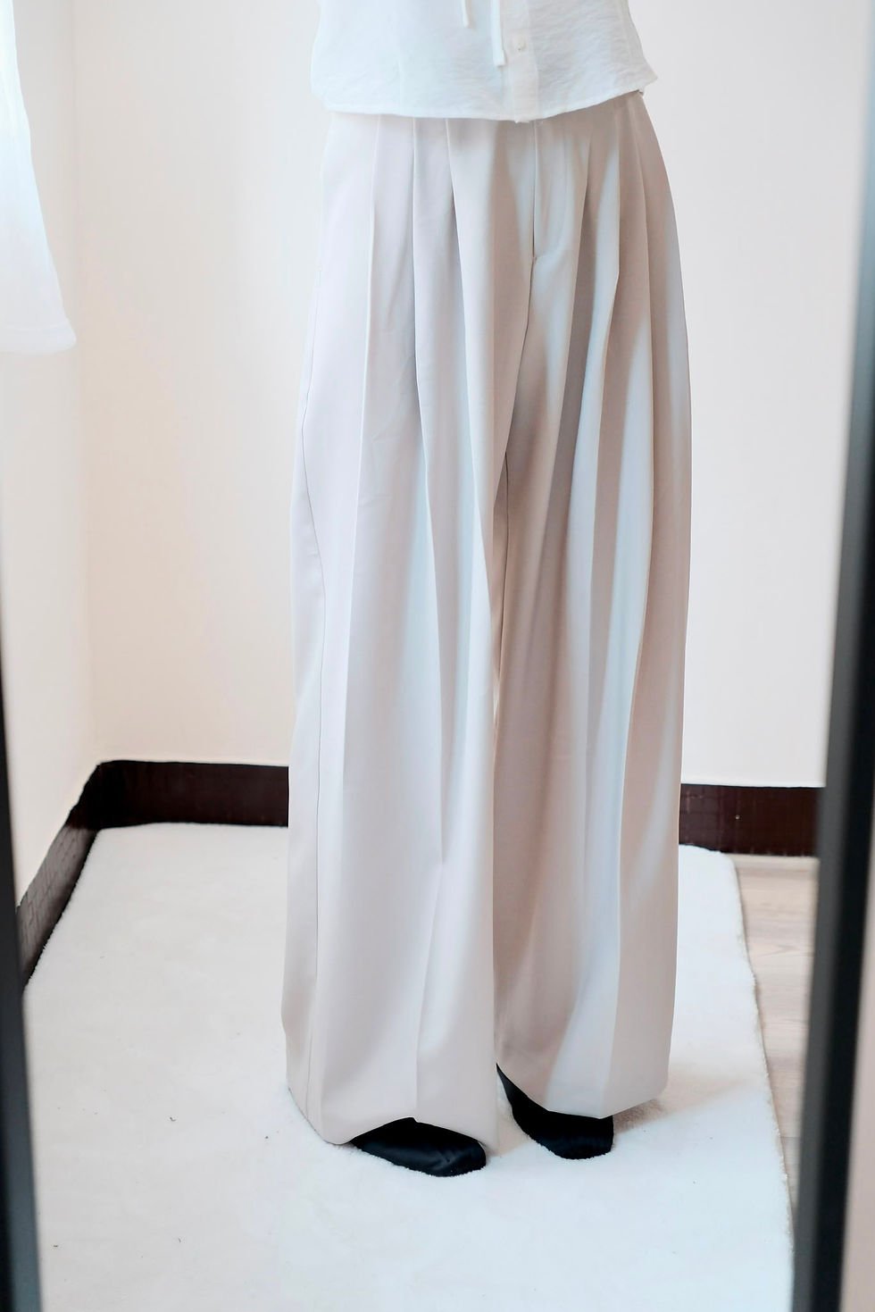縮圖：Wynter fit beige pants 