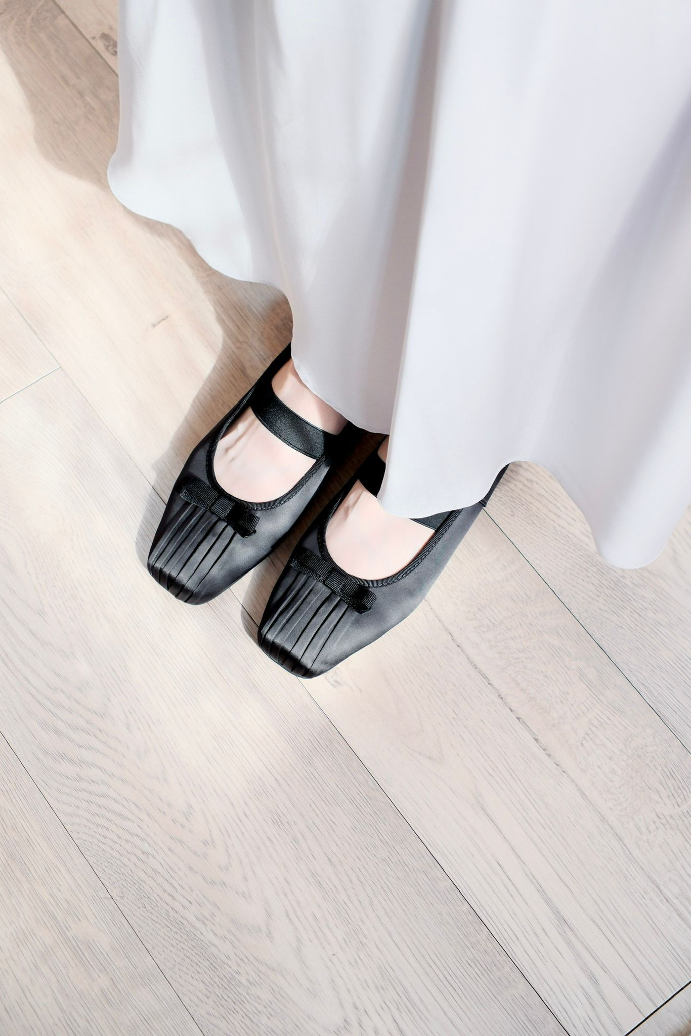 Cielo ribbon ballet shoes 
