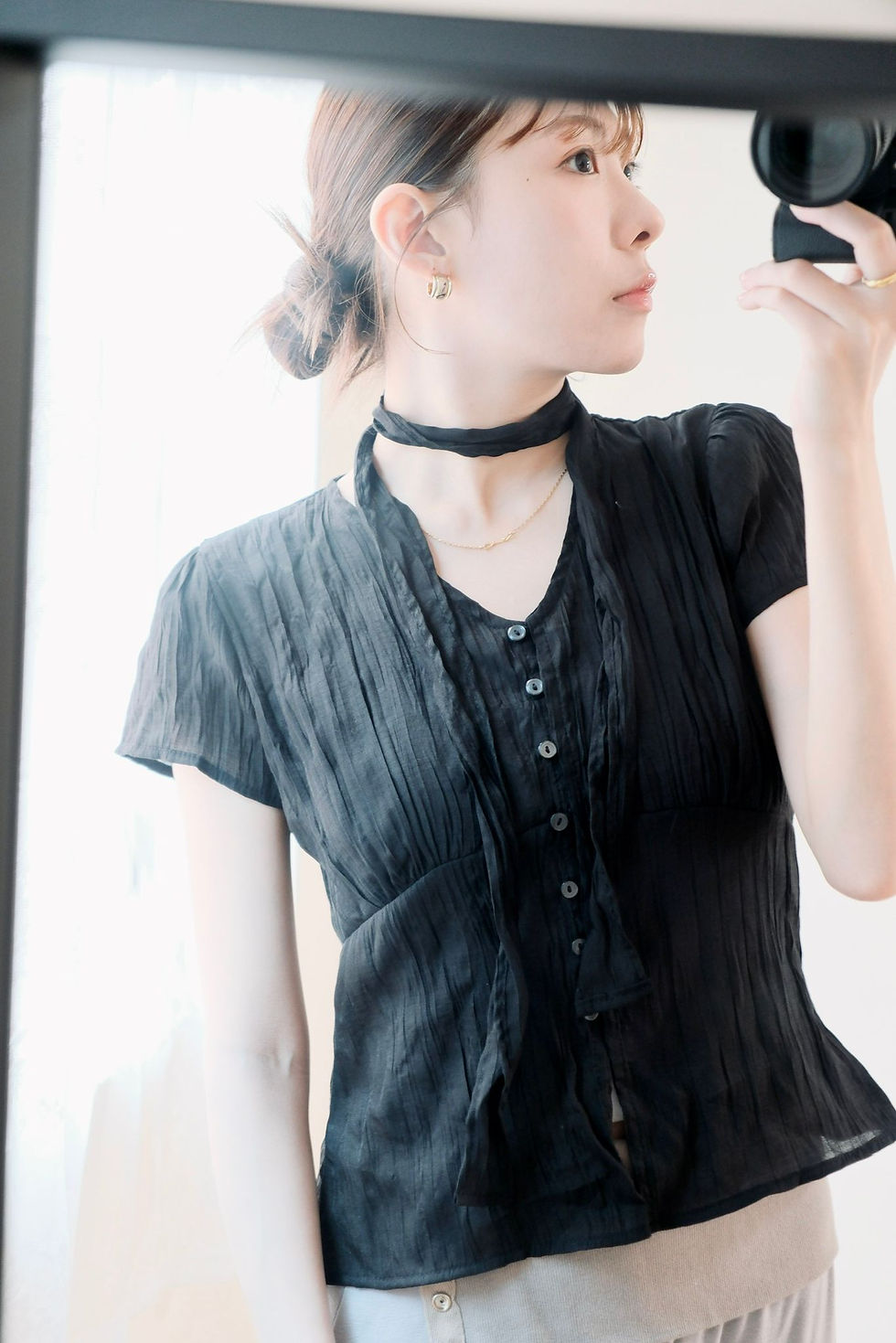 縮圖：Robin black wrinkle blouse set