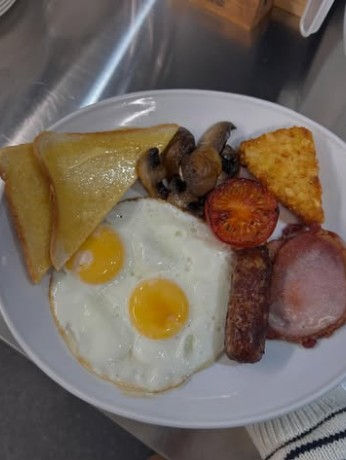 breakfast.jpg