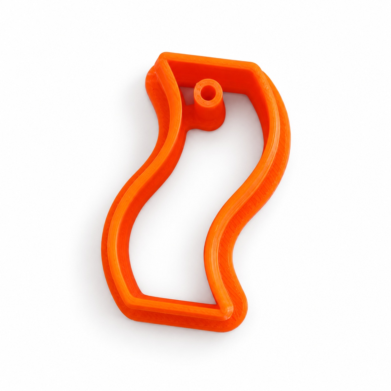 Emporte-pièce Ruban Ondulé avec trou intégré pour créole, imprimé en 3D orange — Forméa