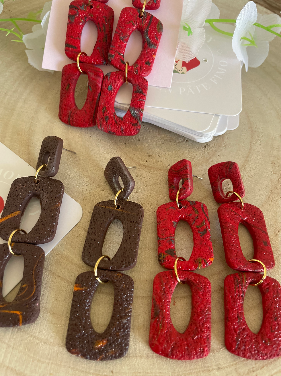 Miniature : Boucles d'Oreilles Résine Mia, red and brown earrings on cards, Bijoumaey - Bijoux