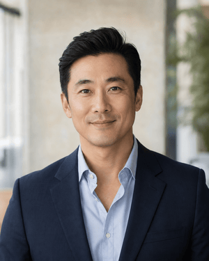 real estate agent profile portrait of Daniel Kim