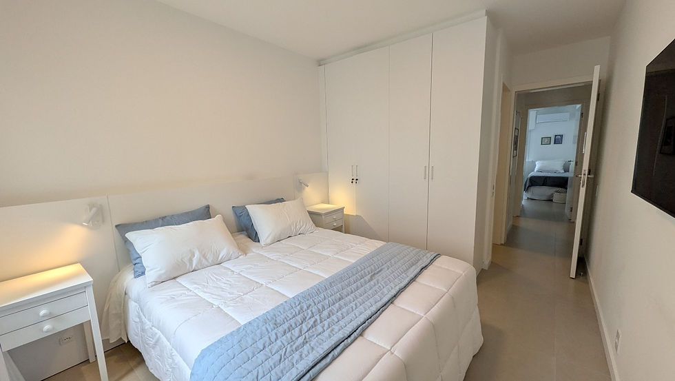 9- SUITE ARMARIO