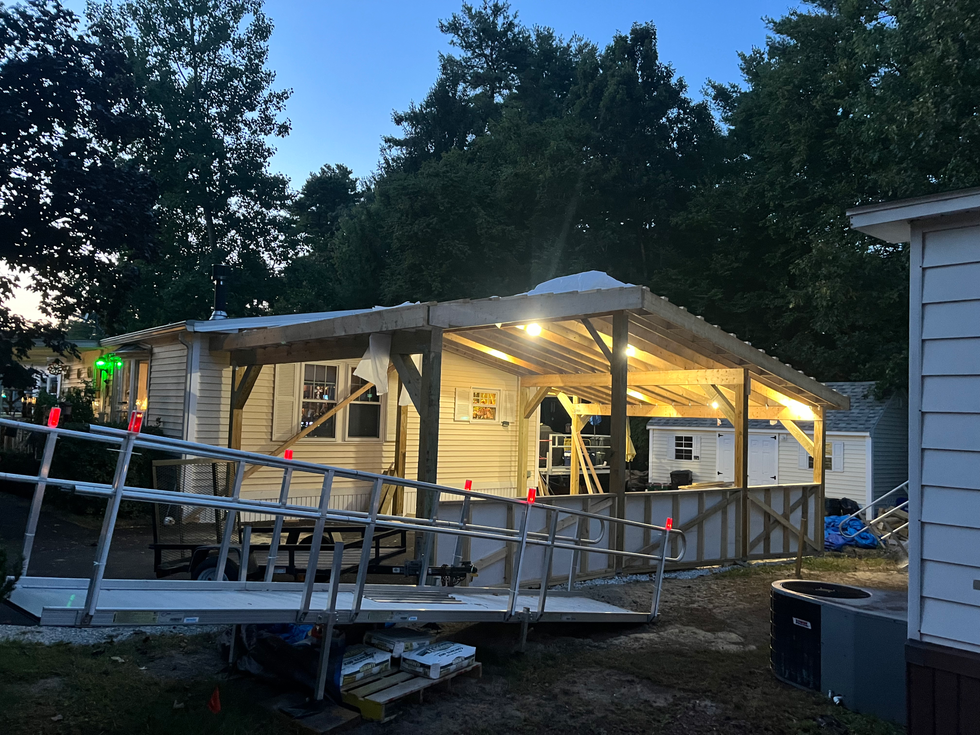 6335B005-B683-4EC2-B048-5A1F2DB4465D