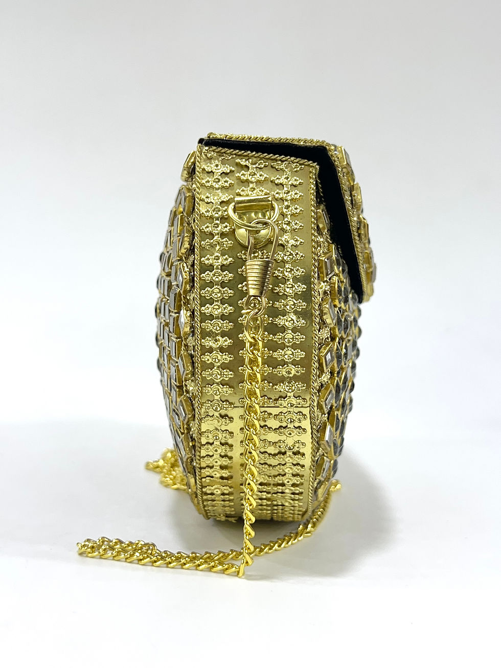 Thumbnail: Glamour Stone Kundan Clutch