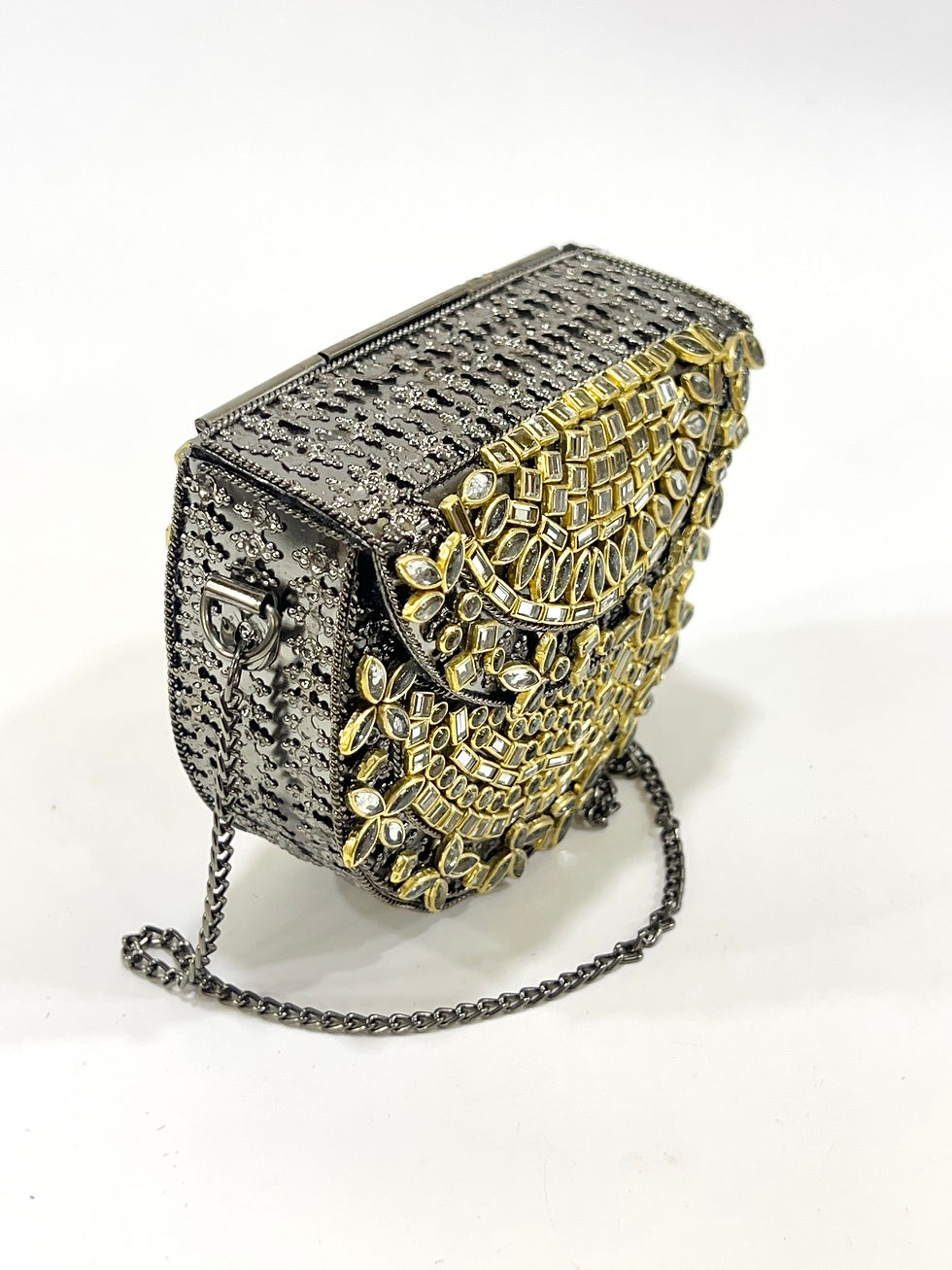 Thumbnail: Rosalind Kundan Clutch