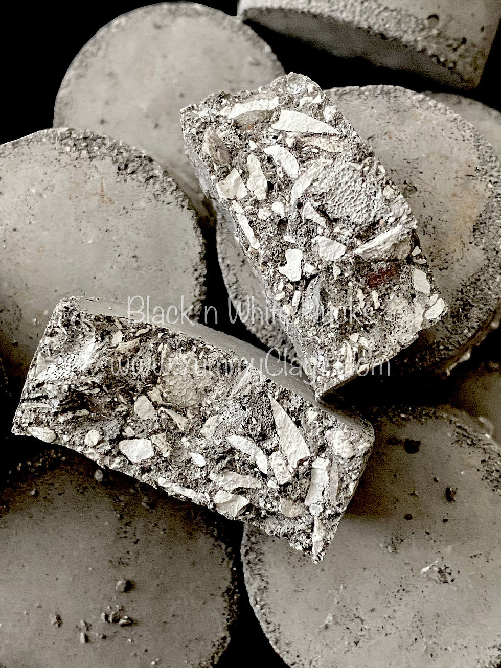 Thumbnail: BLACK n WHITE 