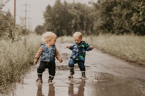 Bella Raye Photography 2025 - Raindrops & Rainboots-18.jpg
