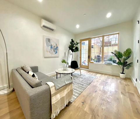 The Carlton Condominium, Brooklyn