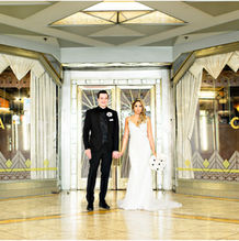 Couple at Cicada Restaurant venue rental entrance