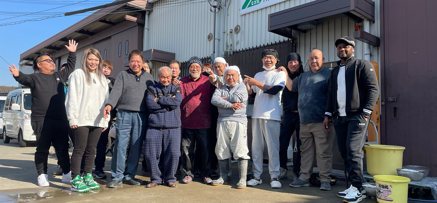 有限会社ズームの集合写真