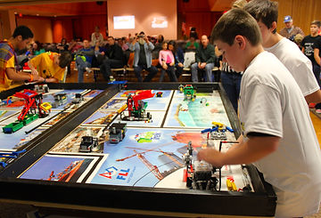 FIRSTLEGO11.jpg