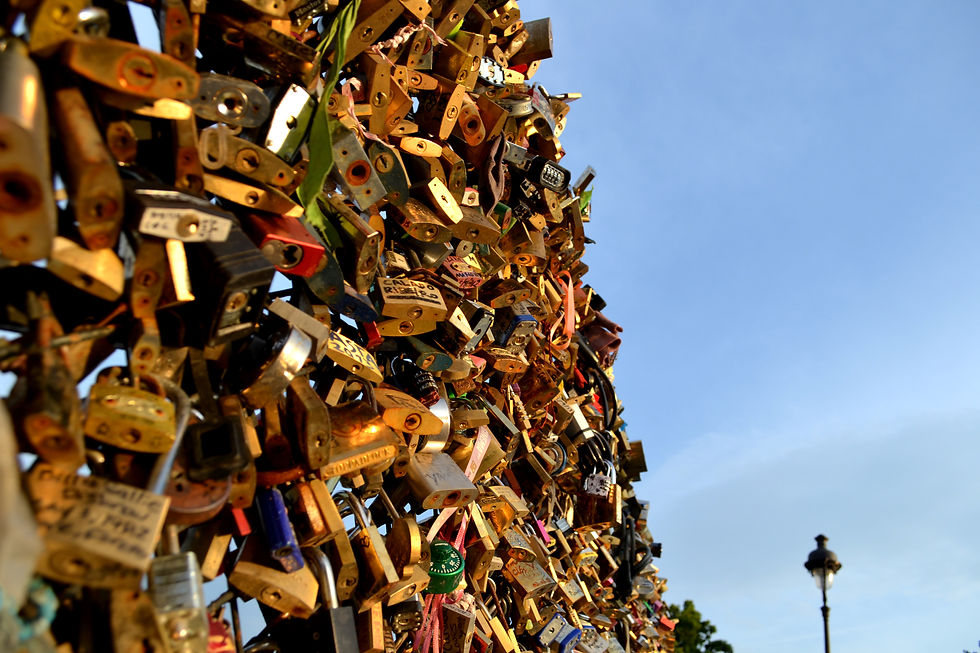 Pont des Arts- Paris , Francia