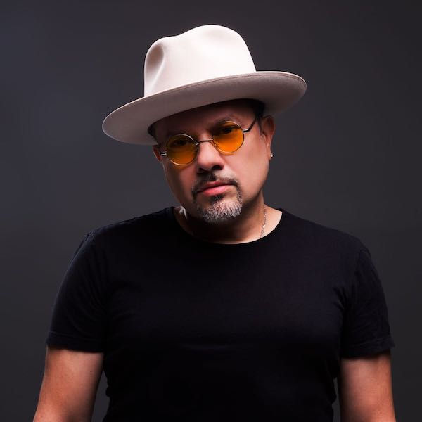 LOUIE VEGA
