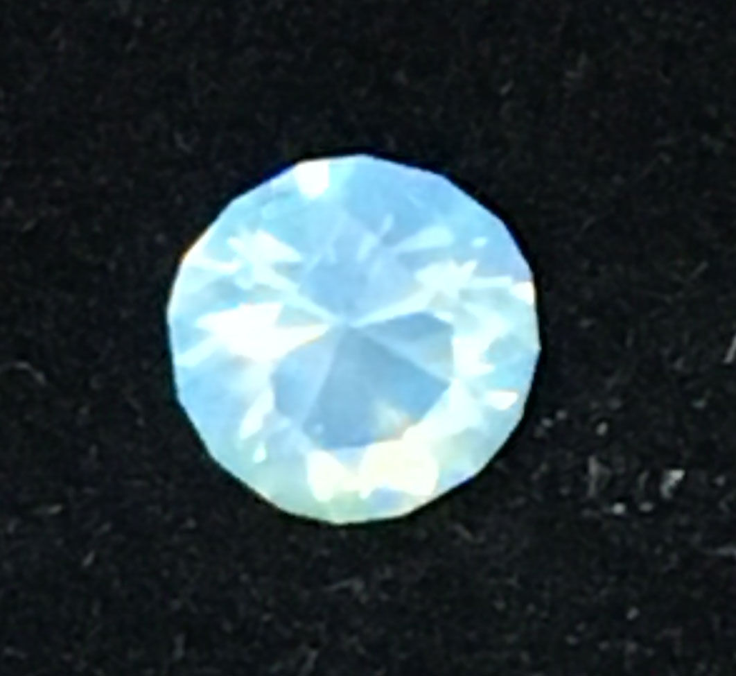 Round Brilliant Australian  Opal