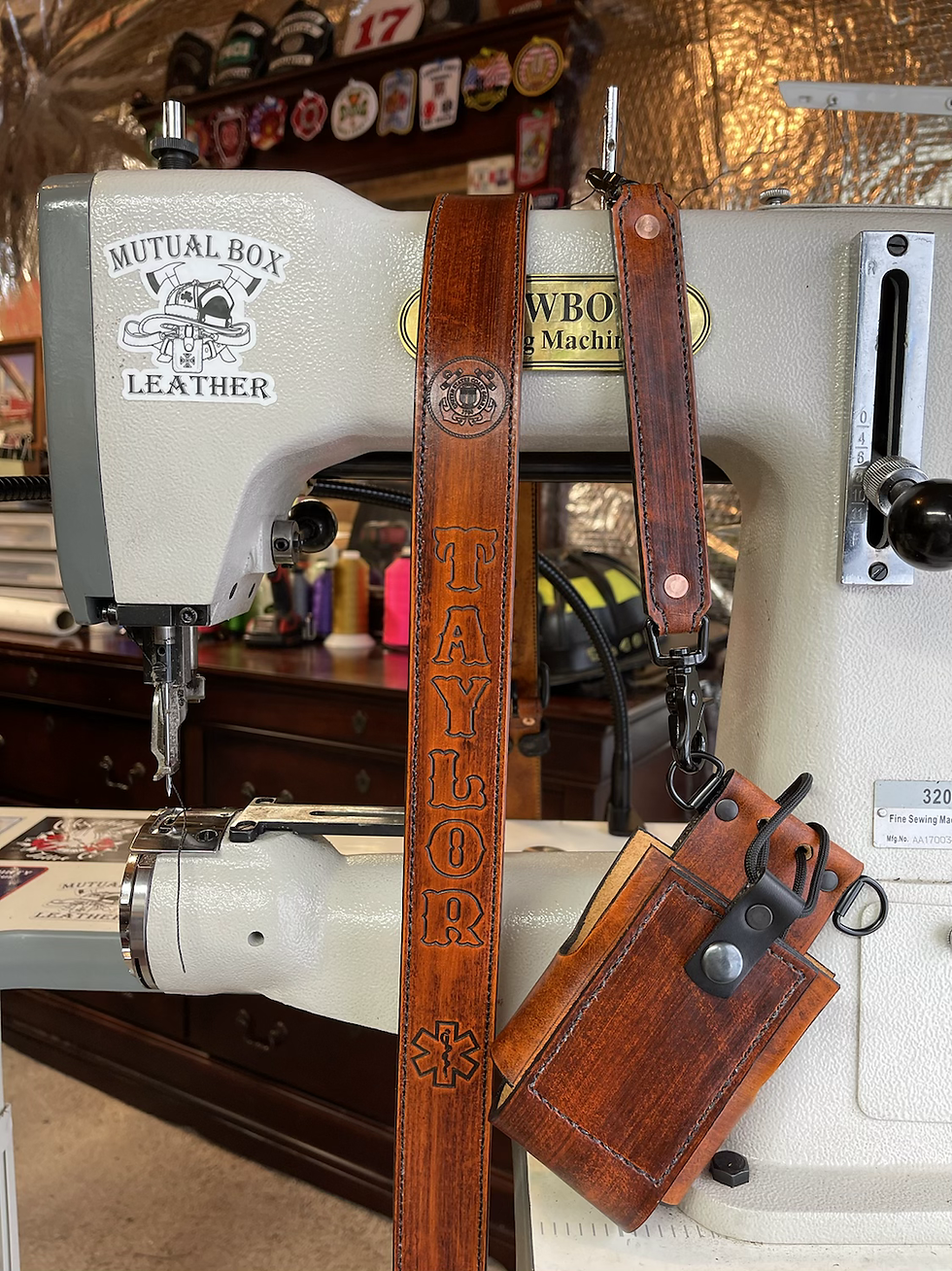 Thumbnail: ANTIQUE TAN RADIO STRAP COMBO