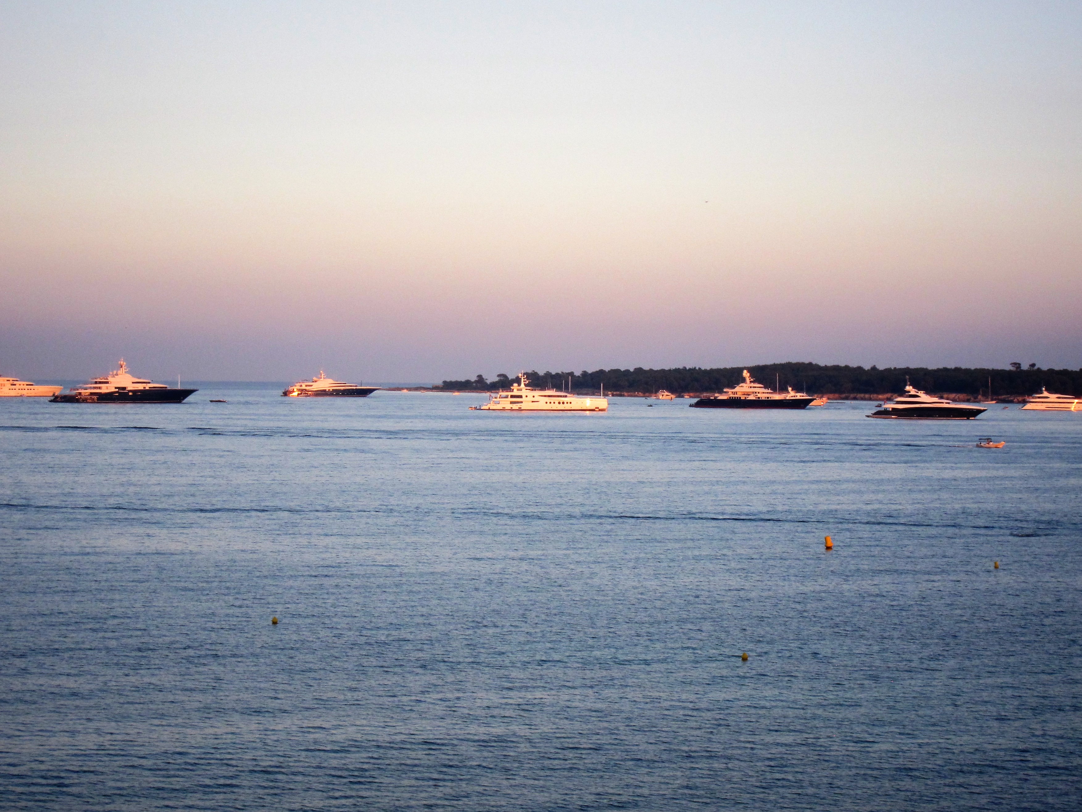 Location Cannes vue mer
