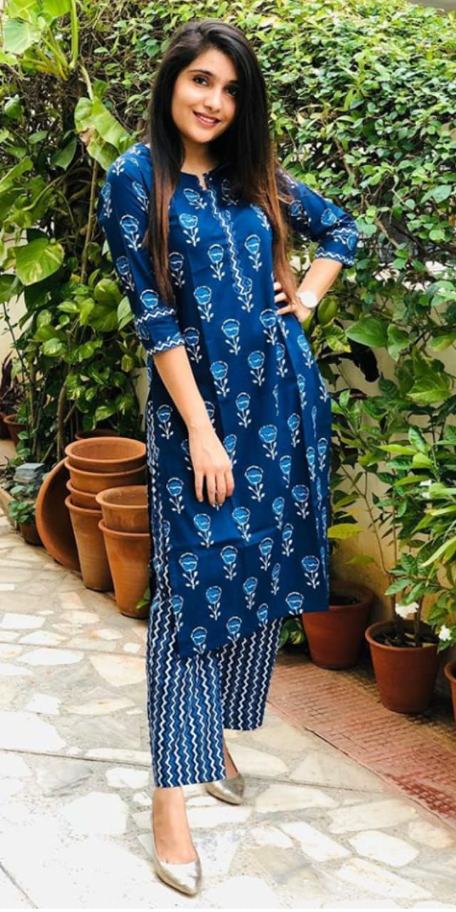 Thumbnail: Fabric Reyon (Kurti +Pant)