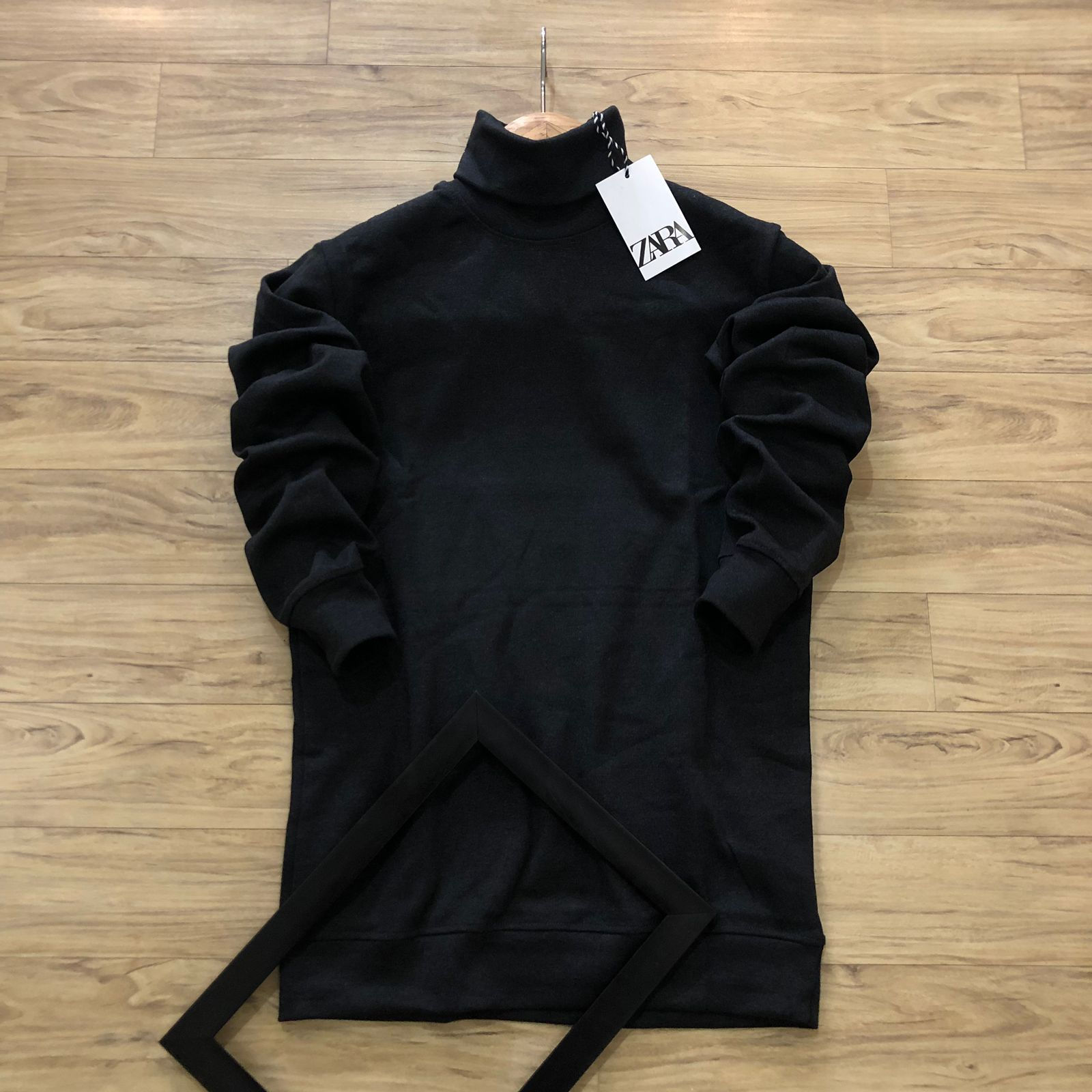 ZARA Sweatshirt