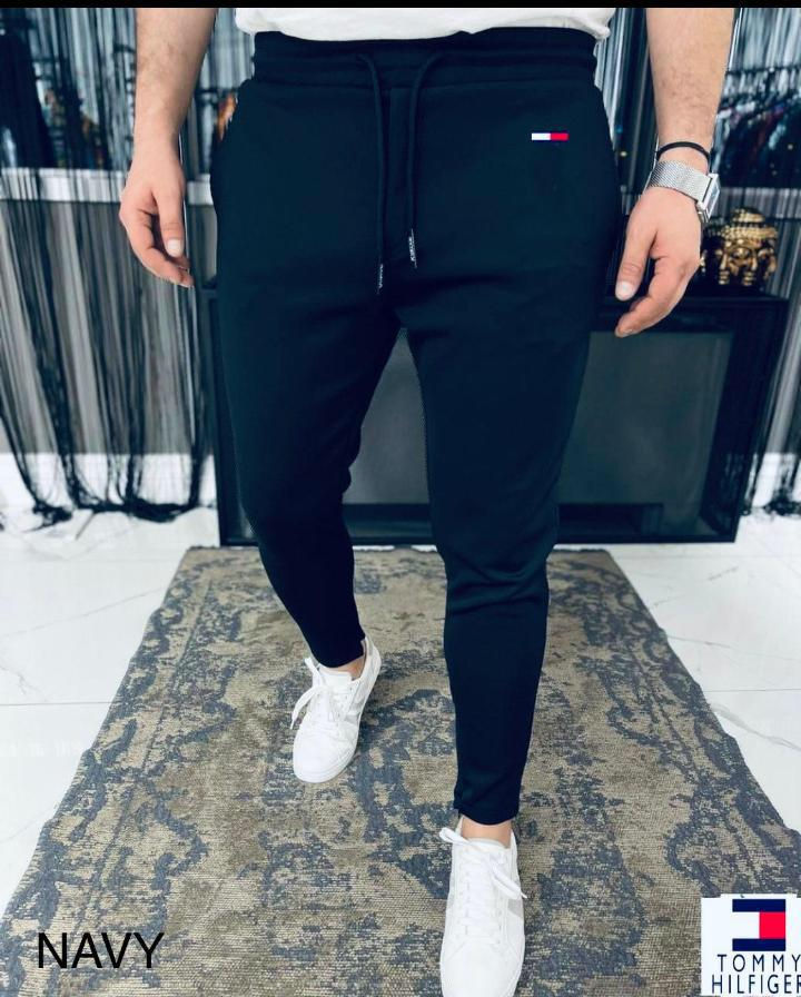Thumbnail: Tommy Hilfiger Tracks
