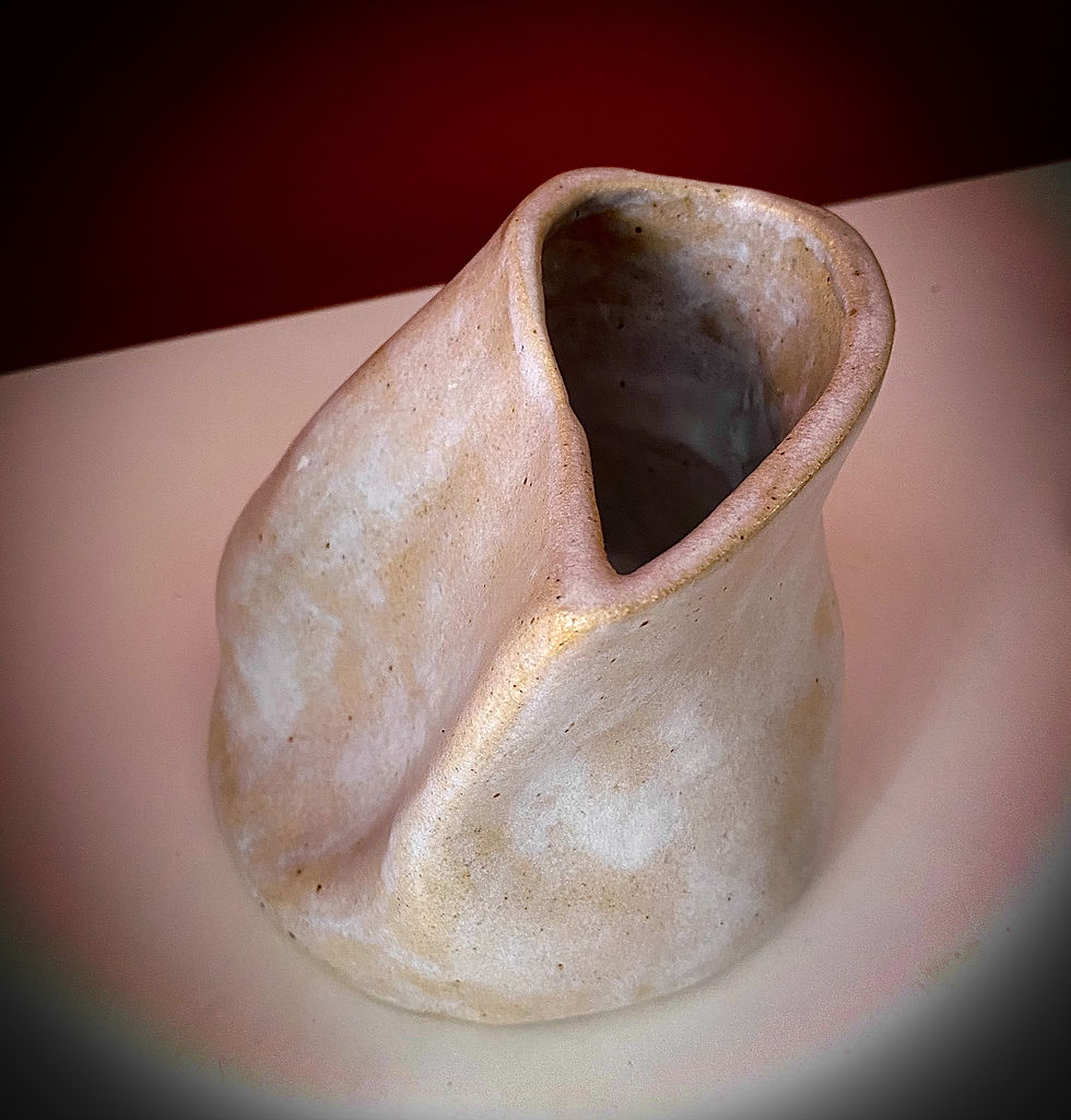 Escultura esmaltada creme