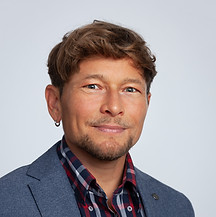 Potraitbild von Tamás Jules Fütty