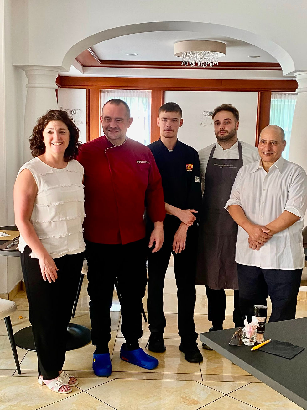 Tanja Guetti. Gilberto Benini, Francesco Larini, Simone Depaoli, Rachid Meftah
